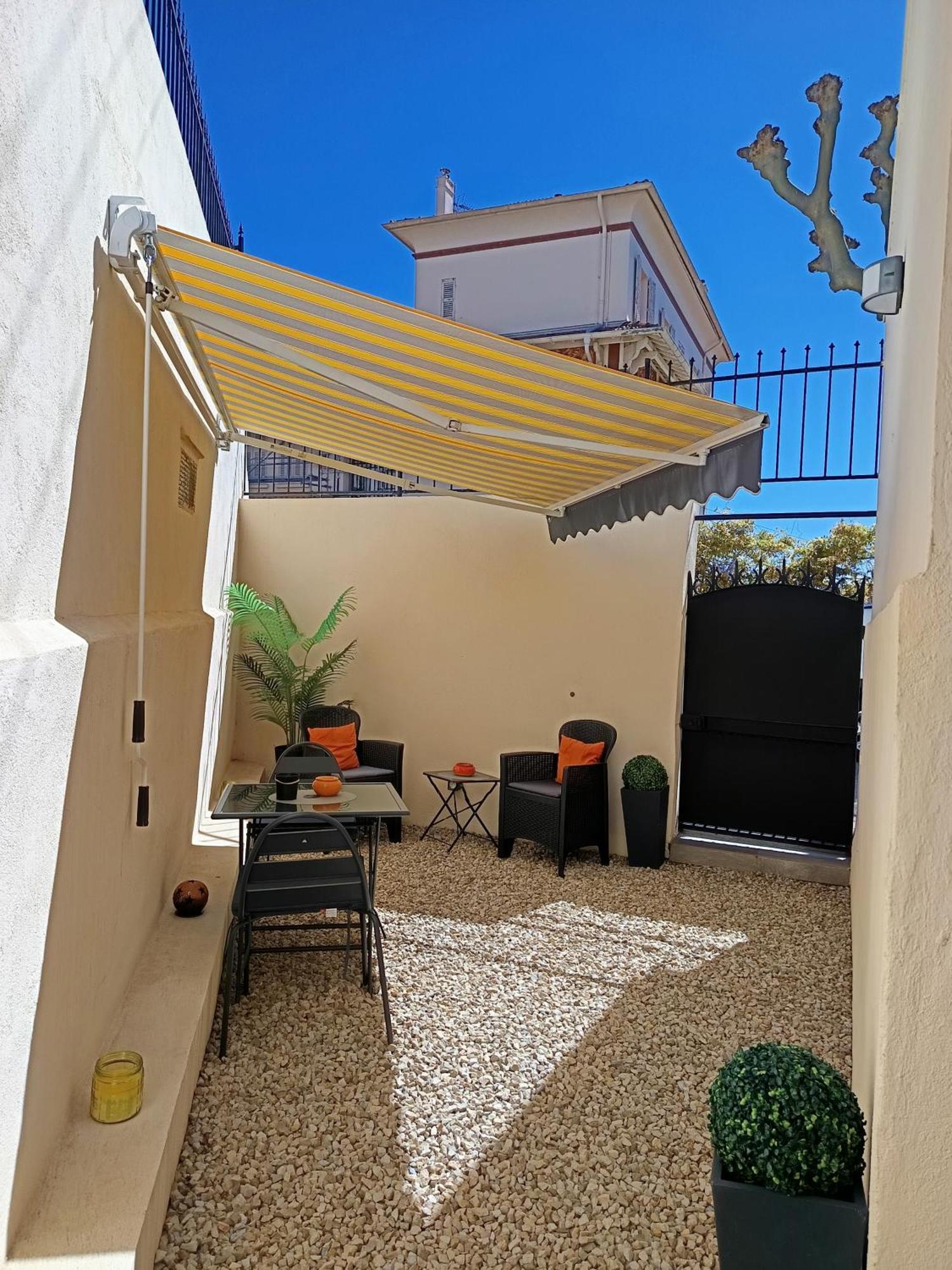 Coquet 2 Pieces Entierement Renove Et Climatise Apartment Cannes Exterior photo